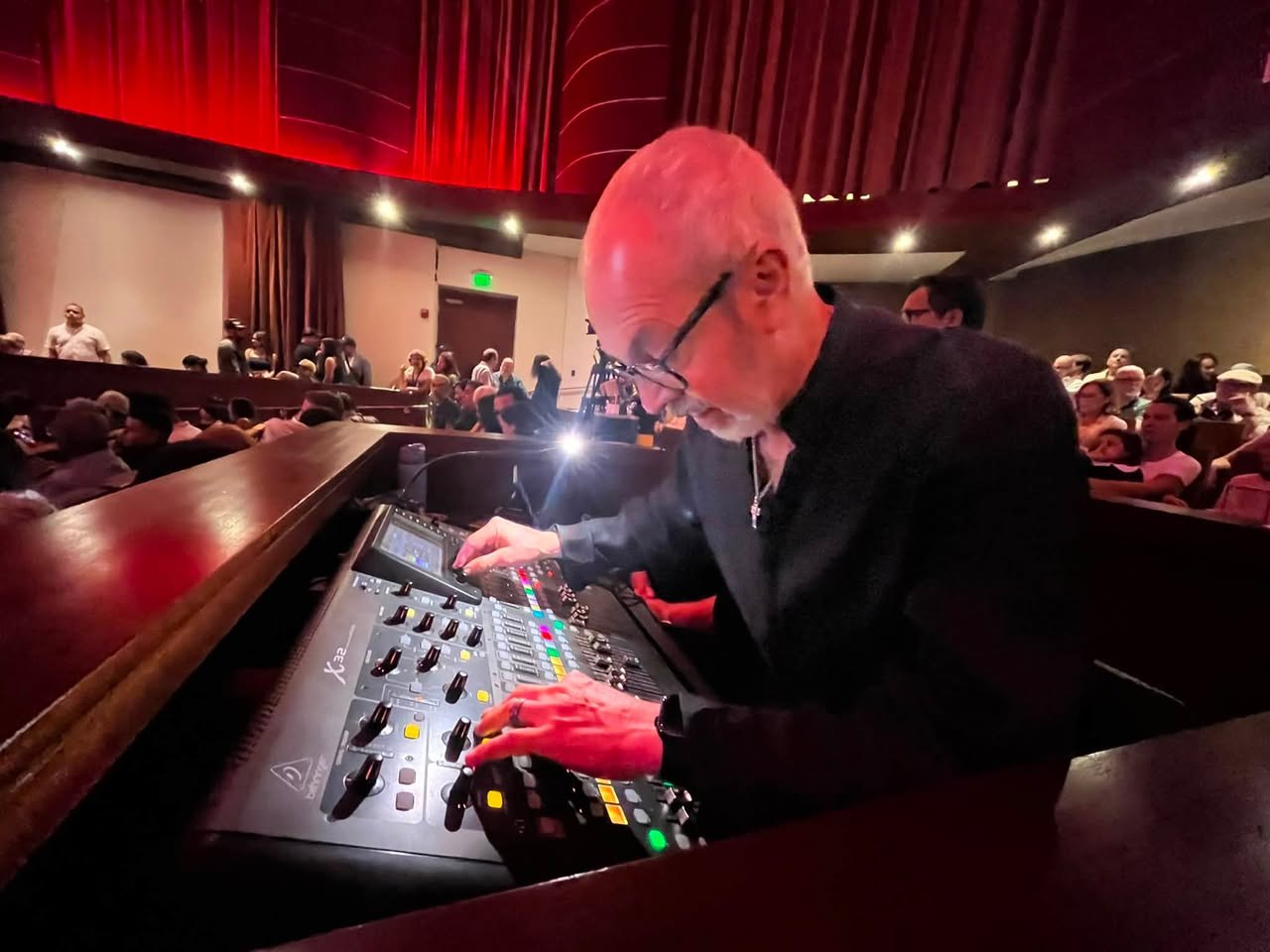 “An honor to share the room again with Berty Rodríguez — Berty Sound in action!”